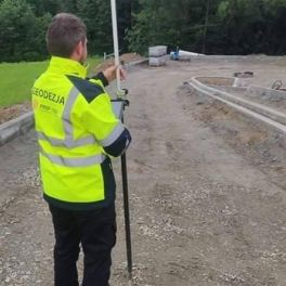 uslugi-geodezyjne-geodeta-geodezja-bobowa (5).jpg